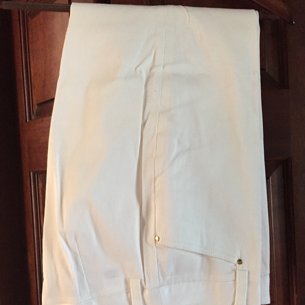 NWOT Jones New York Jean-Style Slacks